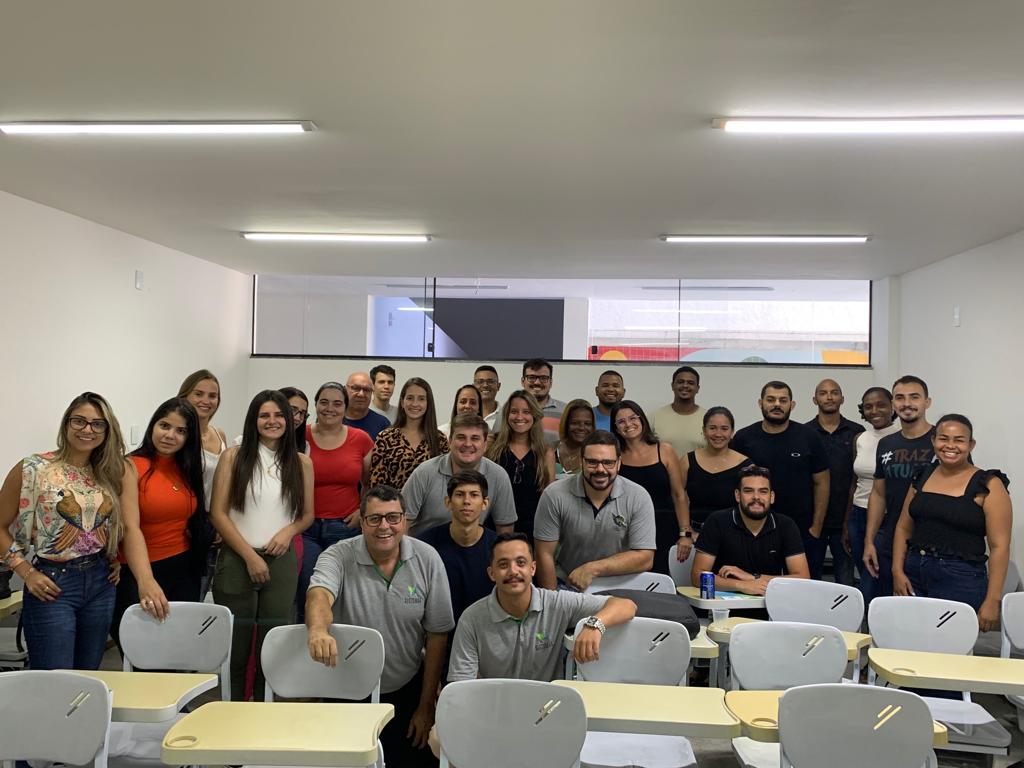 CURSO DE CAPACITAÇÃO SOBRE A IMPLANTAÇÃO DA NOVA LEI DE LICITAÇÕES Nº 14.133/2021 NA CIDADE DE CARANGOLA/MG
